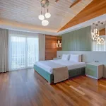 Hotel Hera &