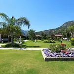 Hotel Hera & Çıralı