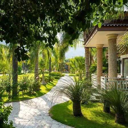 Hera & Hotel Çıralı