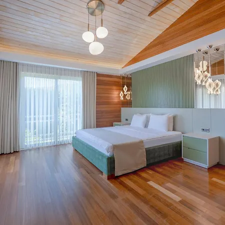 Hotel Hera