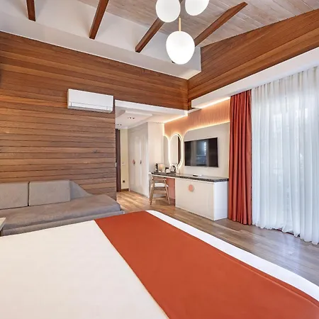 Hera Hotel Çıralı