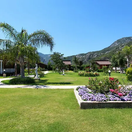 Hotel Hera & Çıralı