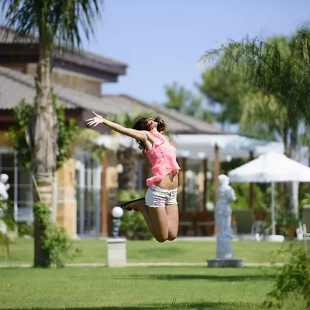 Hotel Hera & 3*